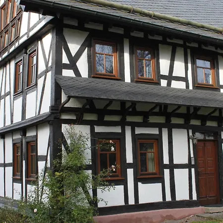 Romantisches Fachwerkhaus Zwischen Rhein Und Mosel By Interhome *