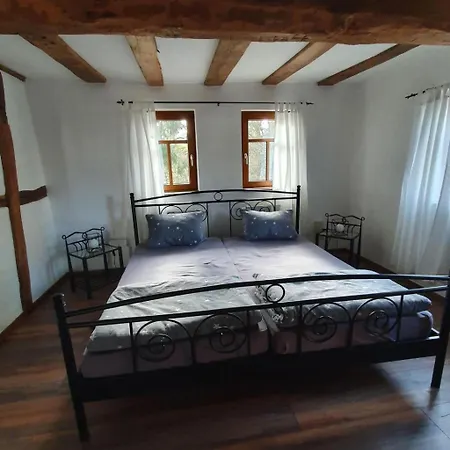 بيت للعطل Romantisches Fachwerkhaus Zwischen Rhein Und Mosel By Interhome *