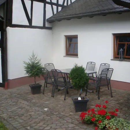 Romantisches Fachwerkhaus Zwischen Rhein Und Mosel By Interhome Heyweiler