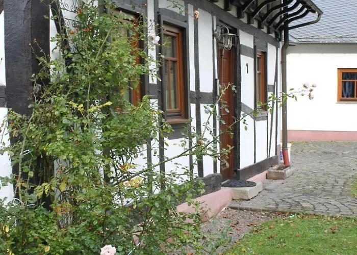 Romantisches Fachwerkhaus Zwischen Rhein Und Mosel By Interhome Dom wakacyjny